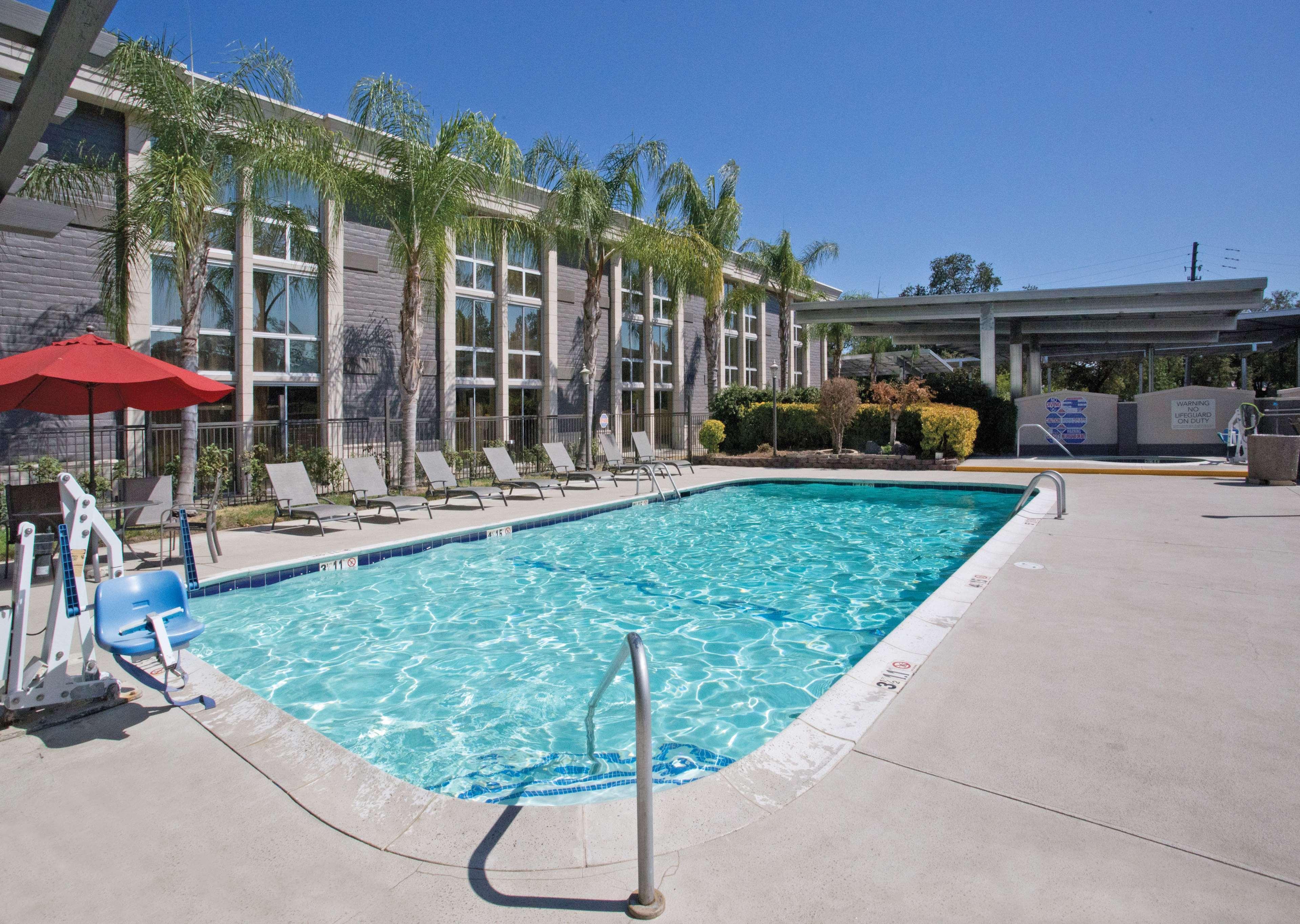 ホテル Doubletree By Hilton Chico, Ca エクステリア 写真
